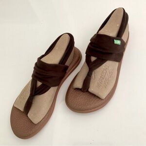 Sanuk Brown Women's Yoga 2 Sandals
